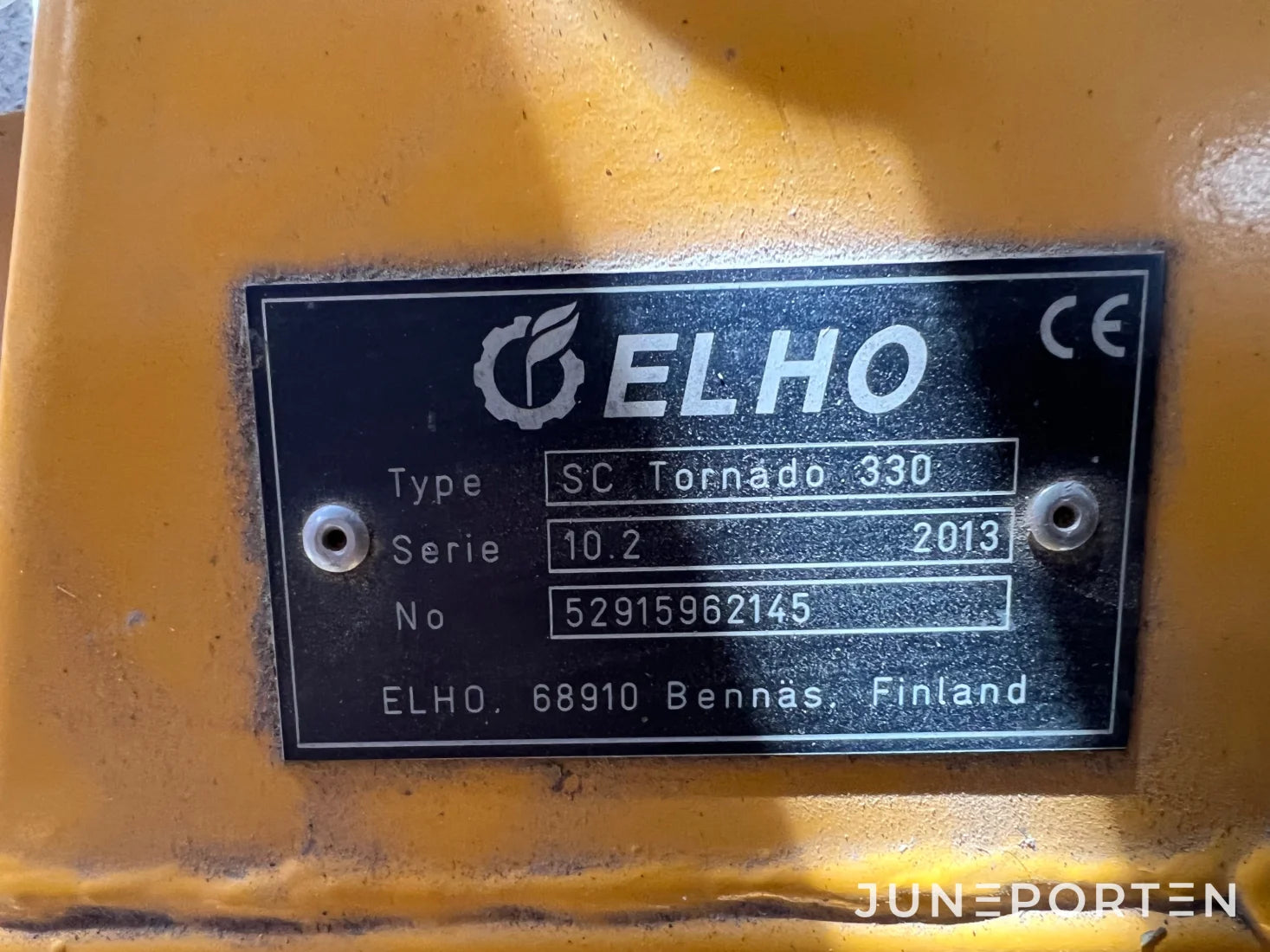 Kedjeröjare ELHO SC Tornado 330