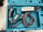 Makita 6842 Skruvautomat