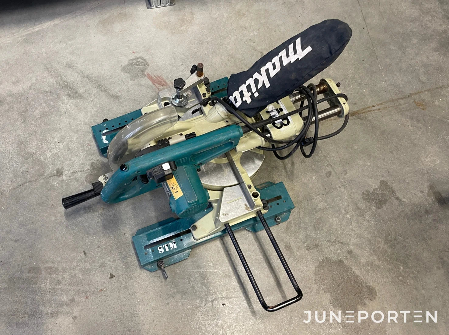 Kap- och gersåg Makita LS0714L