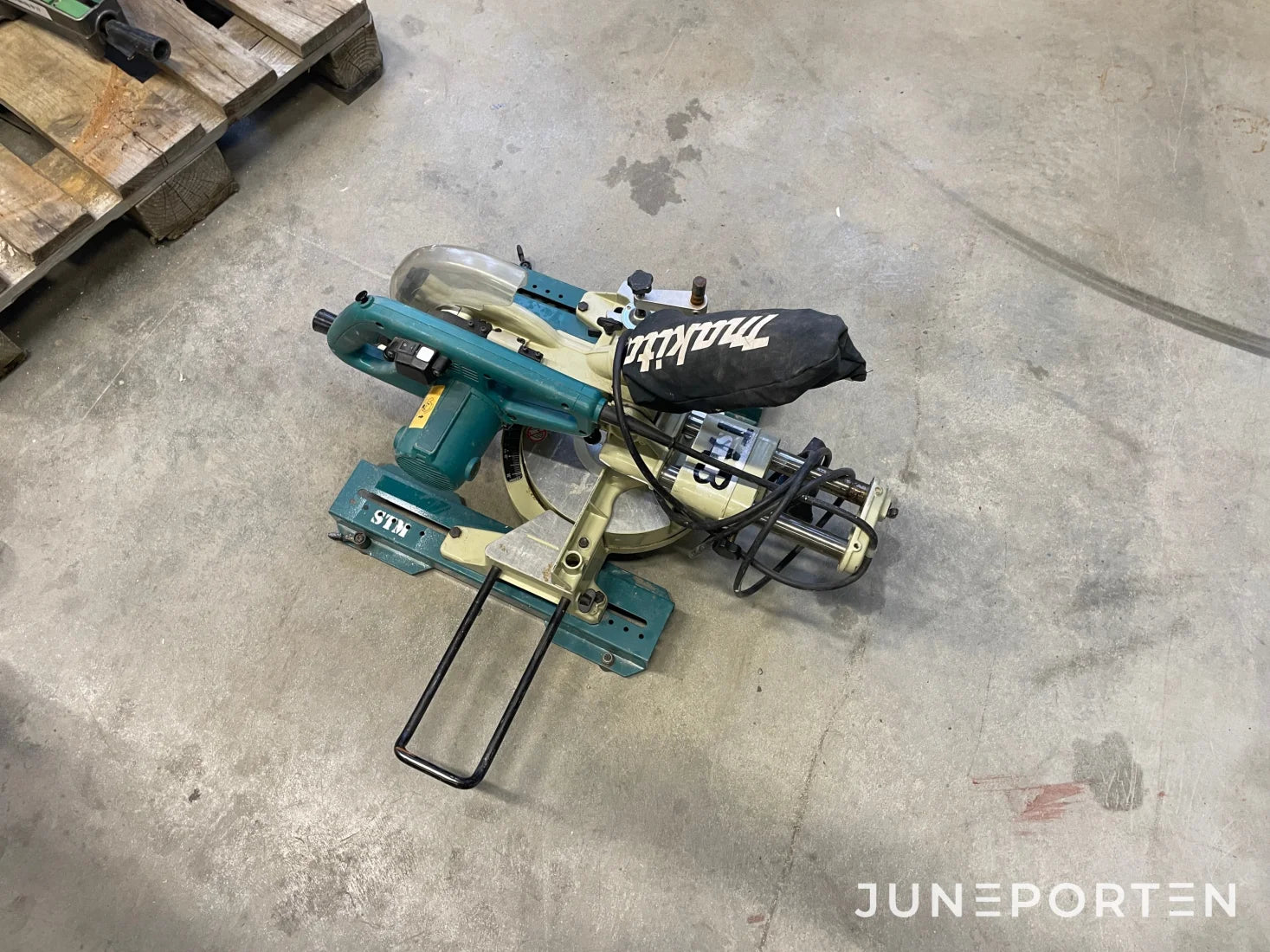 Kap- och gersåg Makita LS0714L