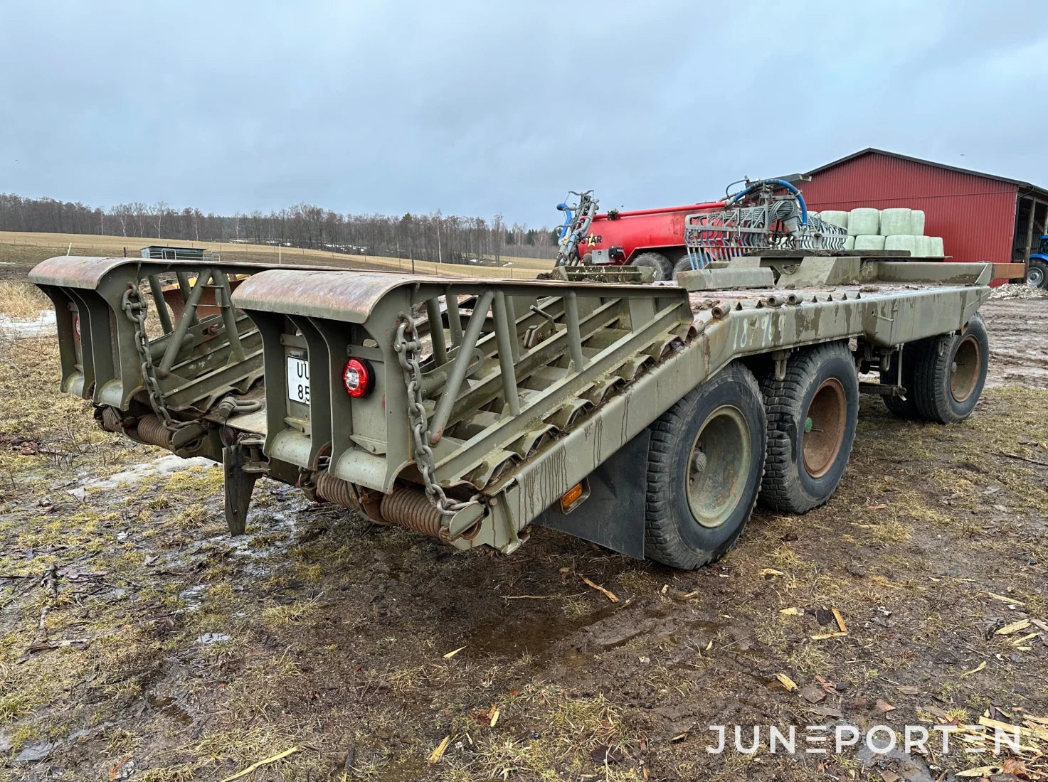 Maskintrailer Bröd Forss 3-axlad