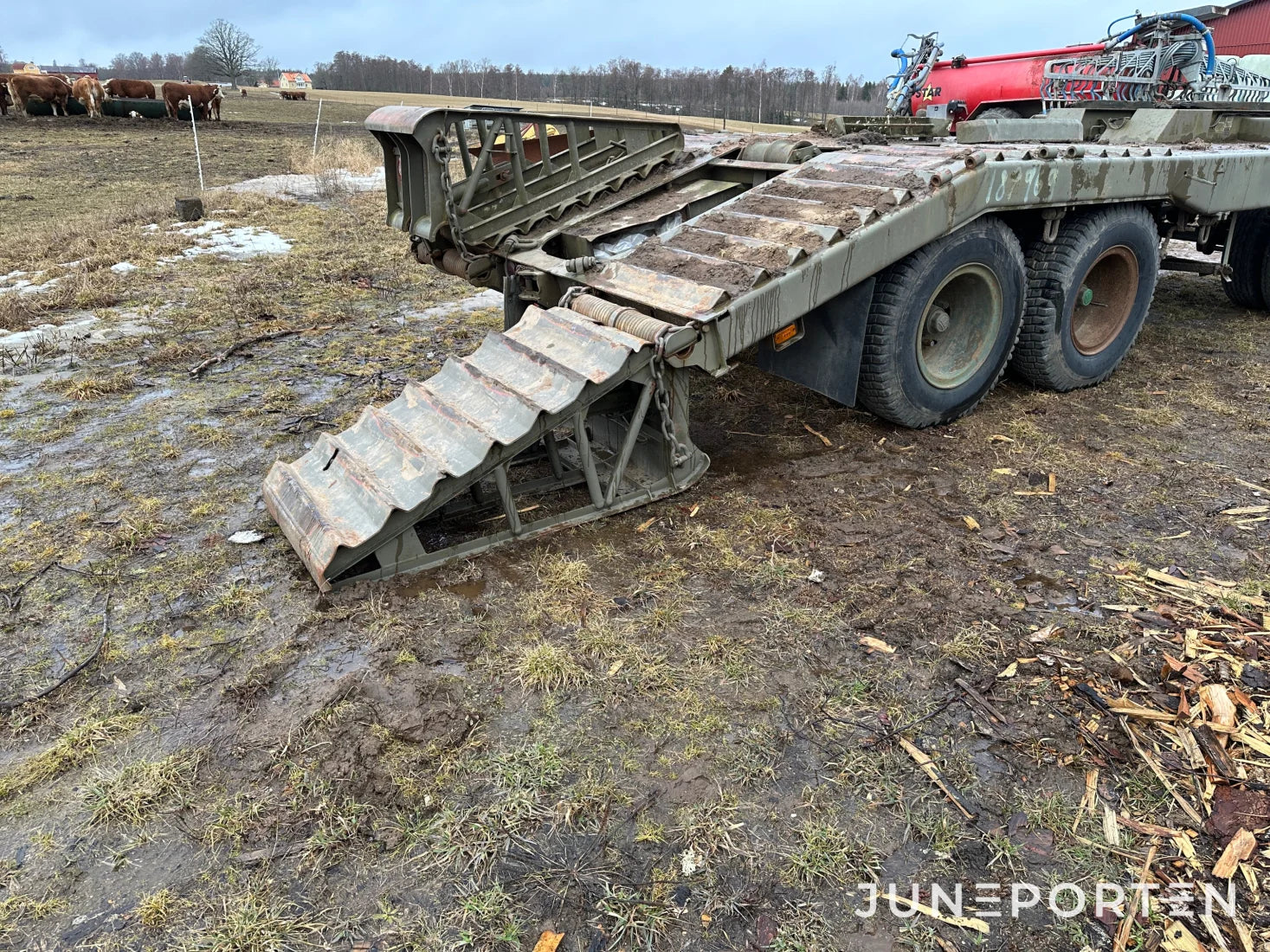 Maskintrailer Bröd Forss 3-axlad