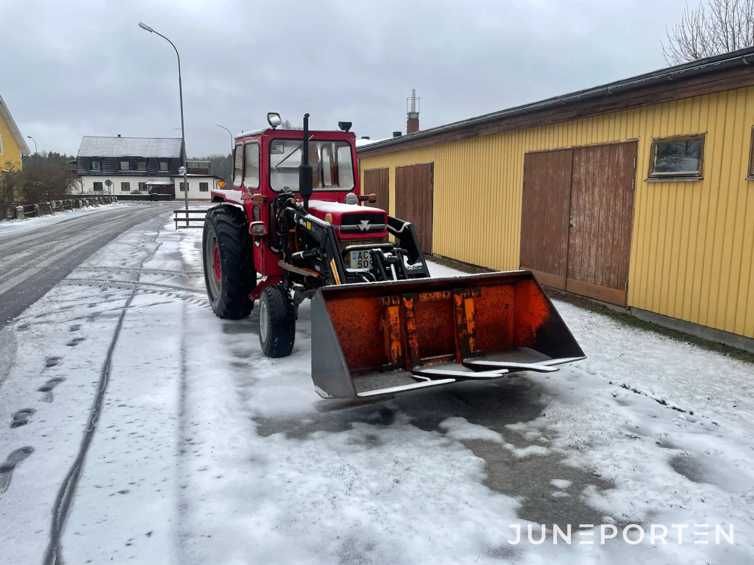 Massey Ferguson 178 med lastare