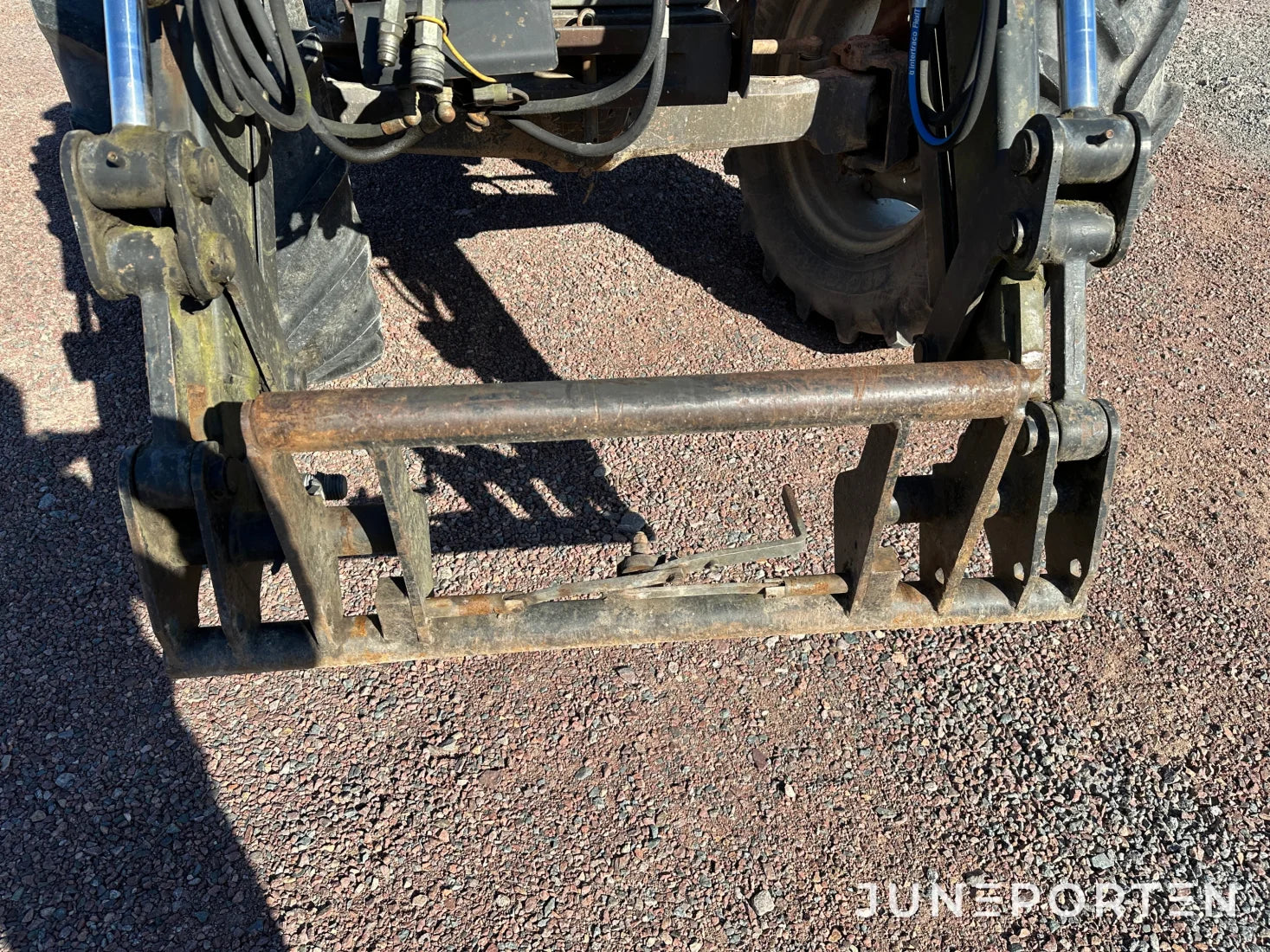 Massey Ferguson 6180 4WD med Trima lastare