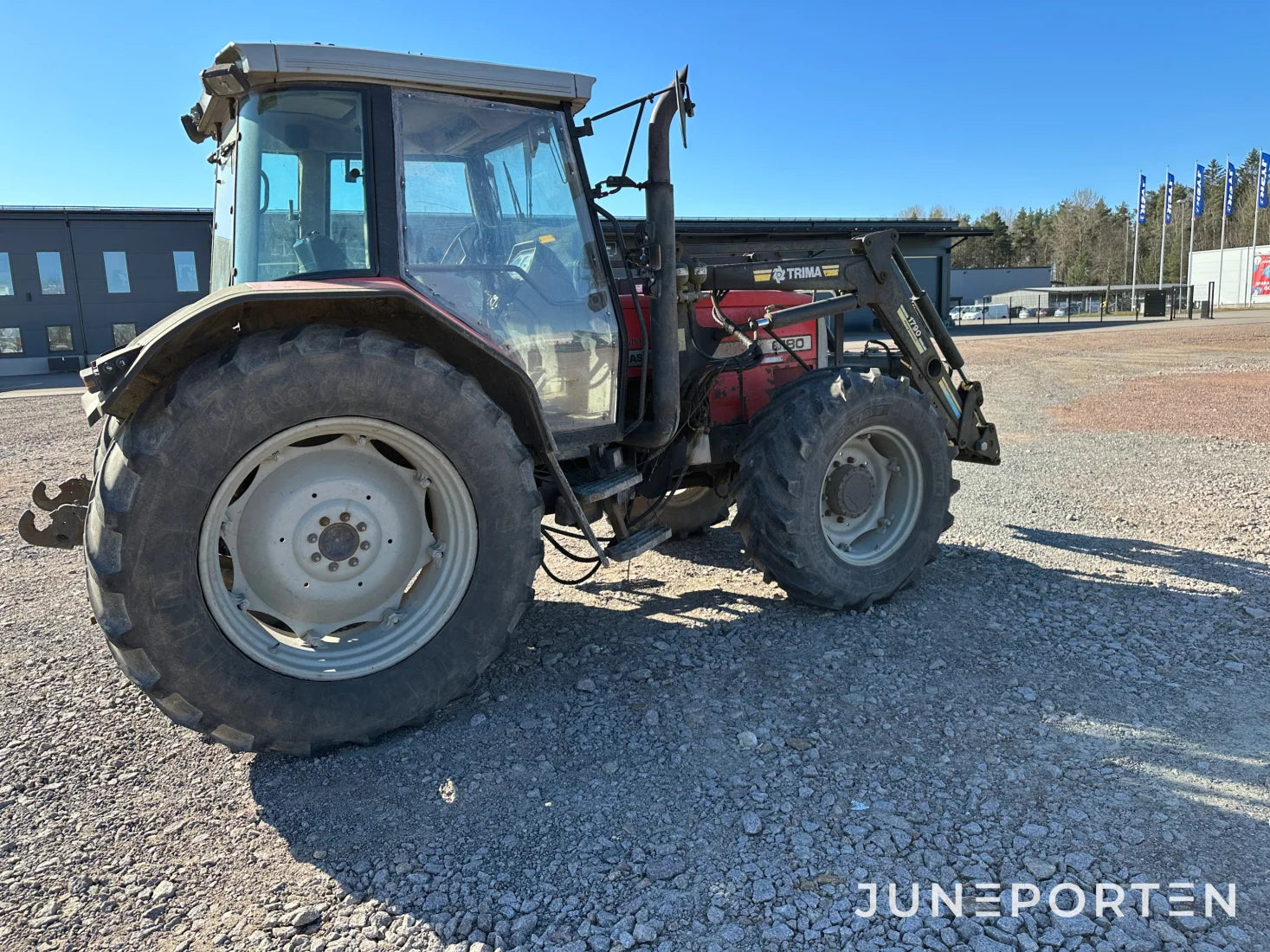 Massey Ferguson 6180 4WD med Trima lastare