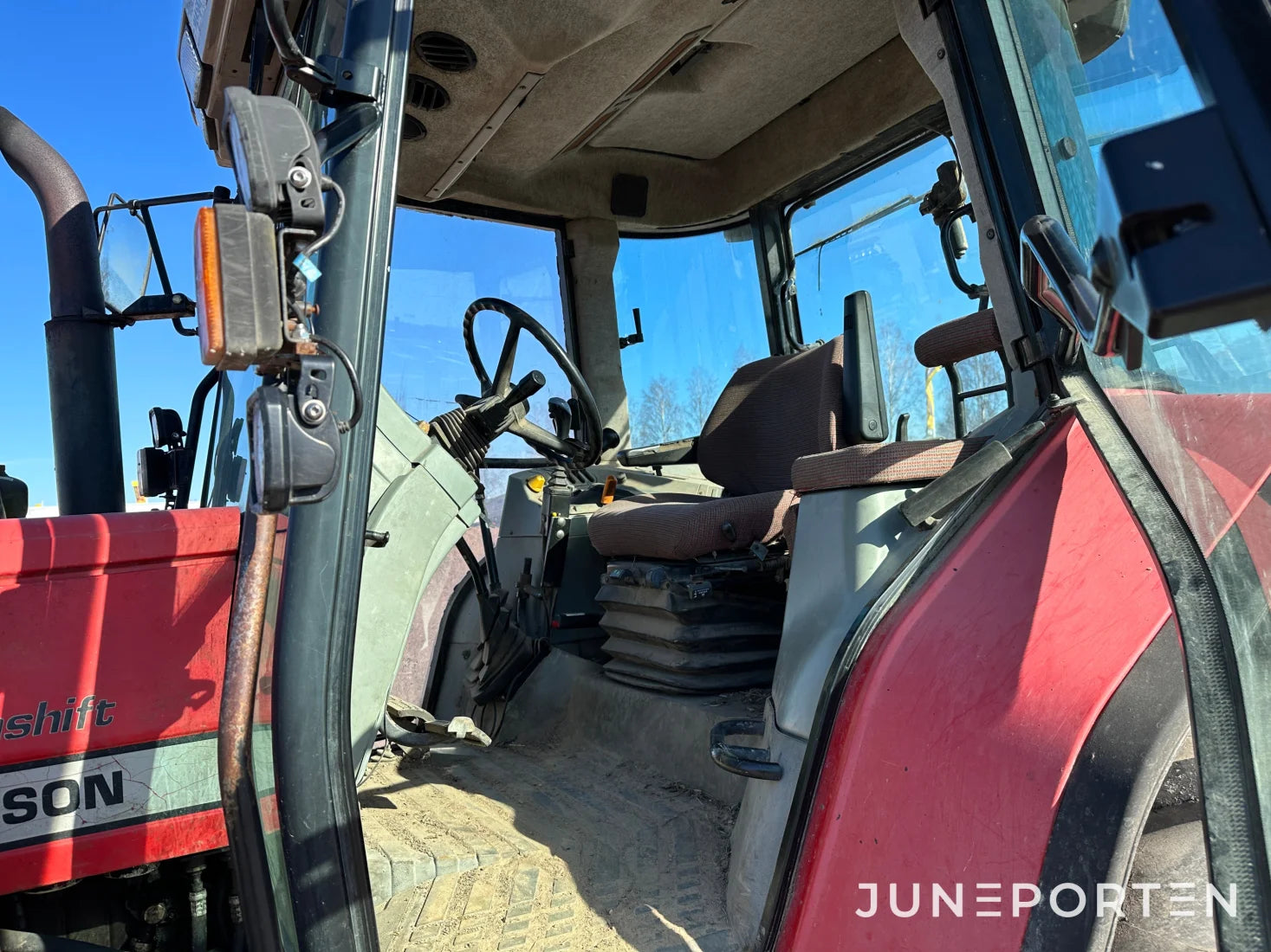 Massey Ferguson 6180 4WD med Trima lastare