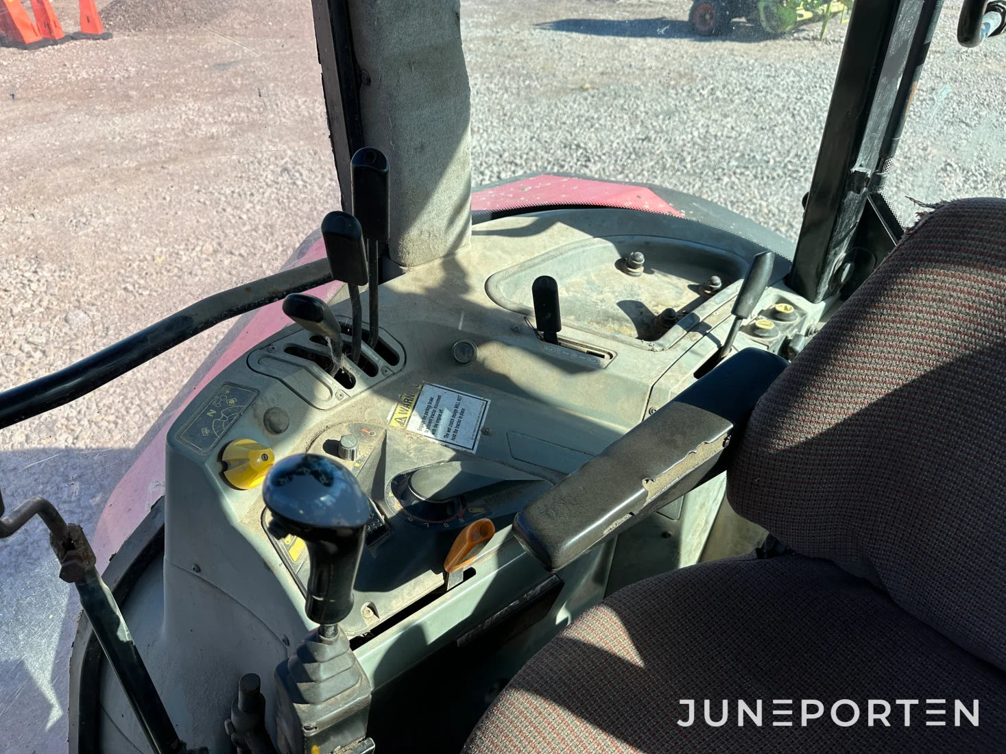 Massey Ferguson 6180 4WD med Trima lastare