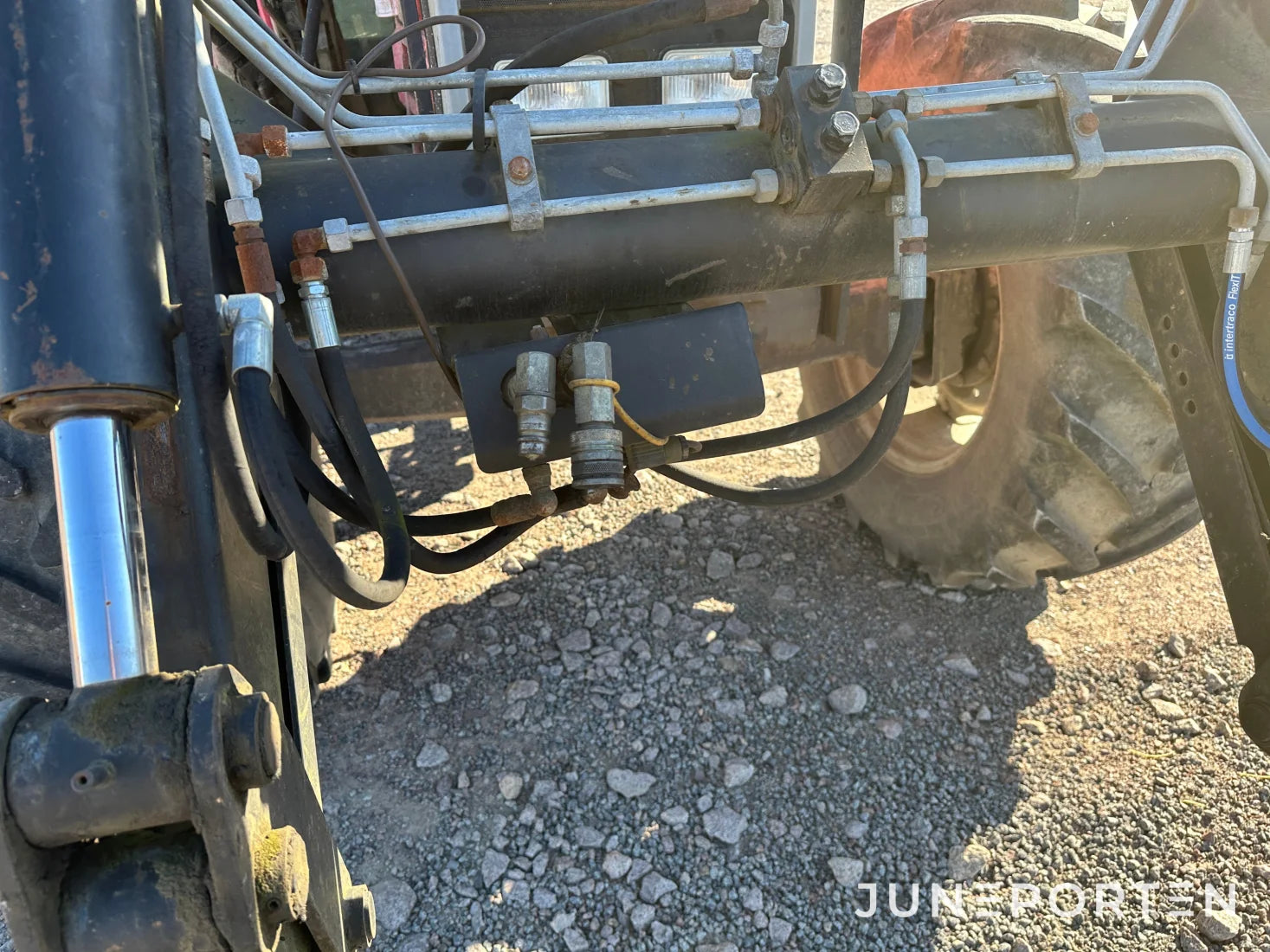 Massey Ferguson 6180 4WD med Trima lastare
