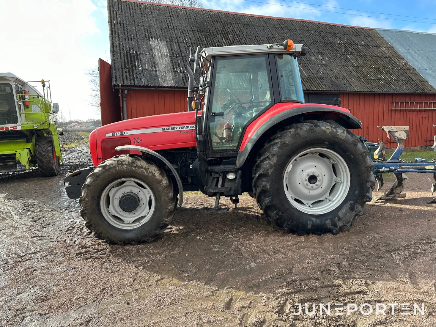 Massey Ferguson 8220-4