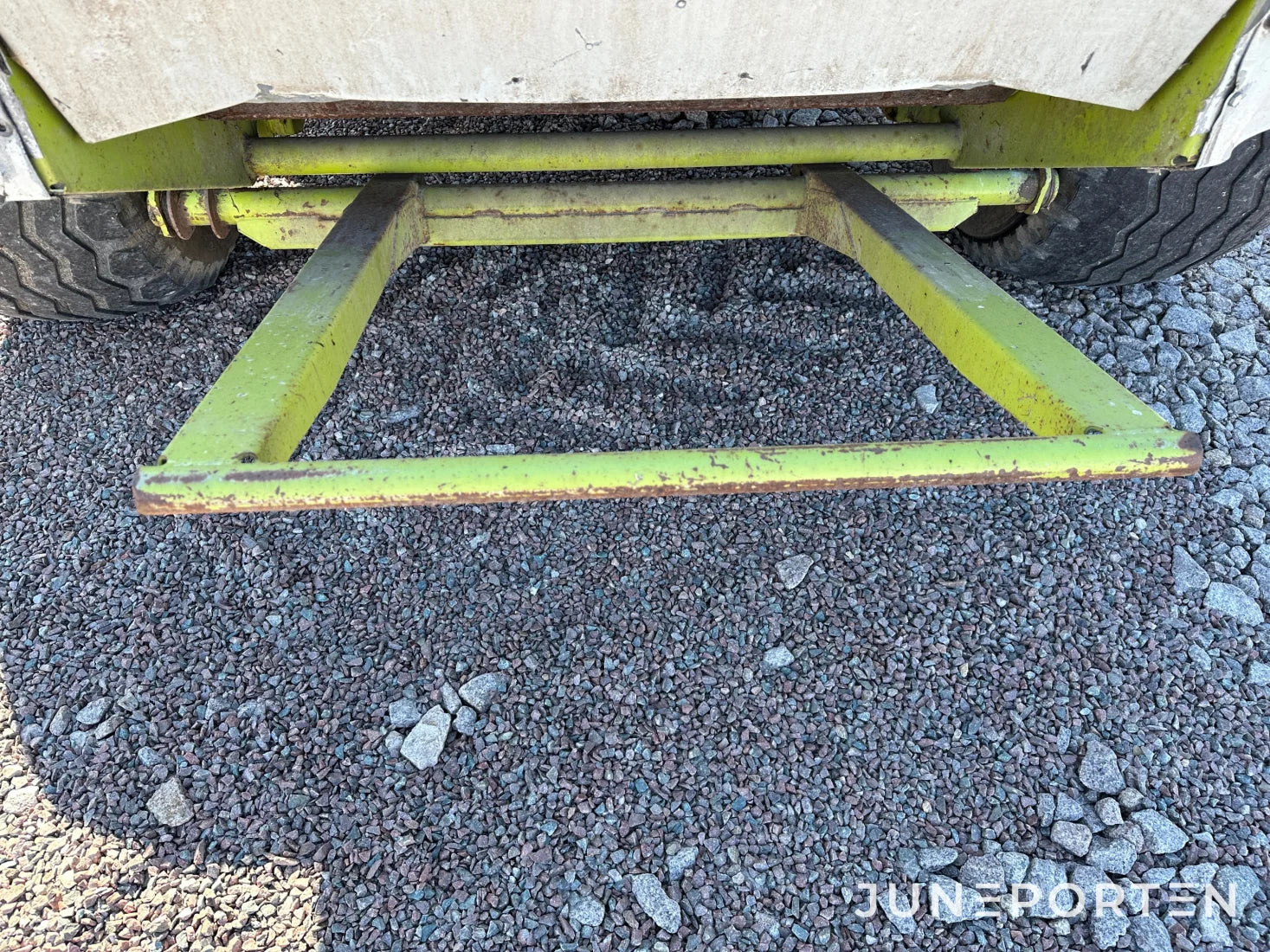 Rundbalspress Claas Rollant 255