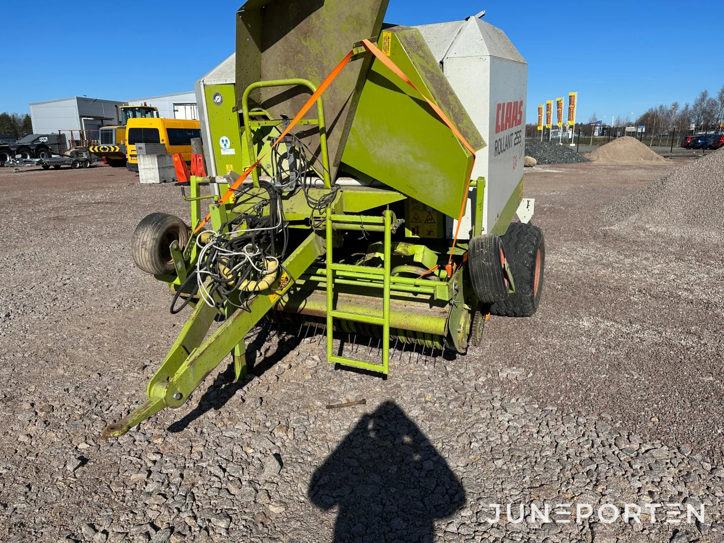 Rundbalspress Claas Rollant 255