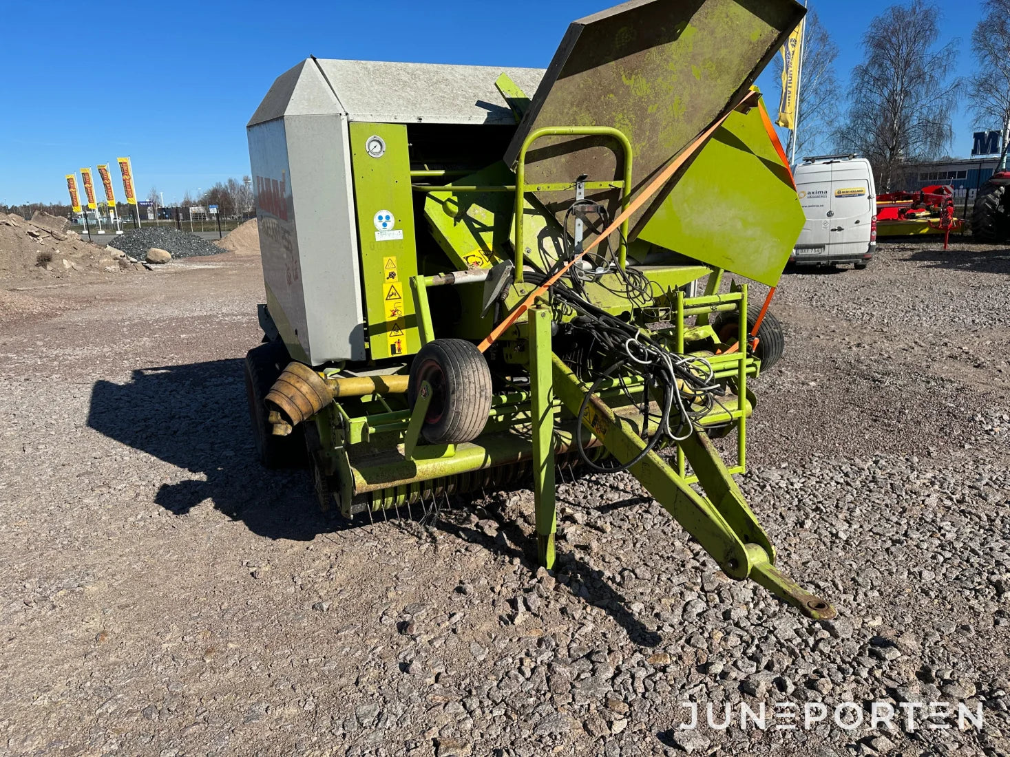 Rundbalspress Claas Rollant 255