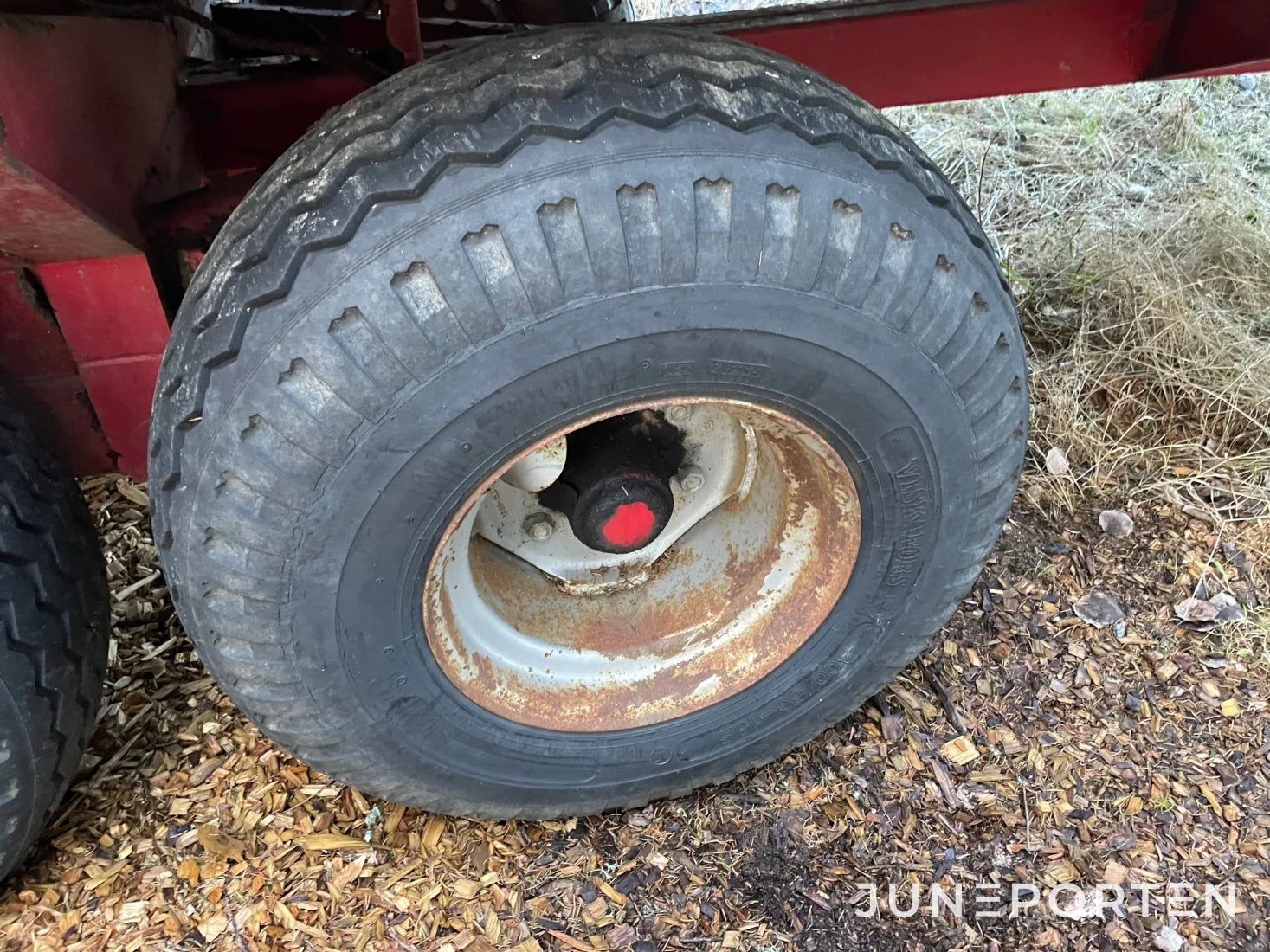 Stallgödselspridare Junkkari ESK 7500