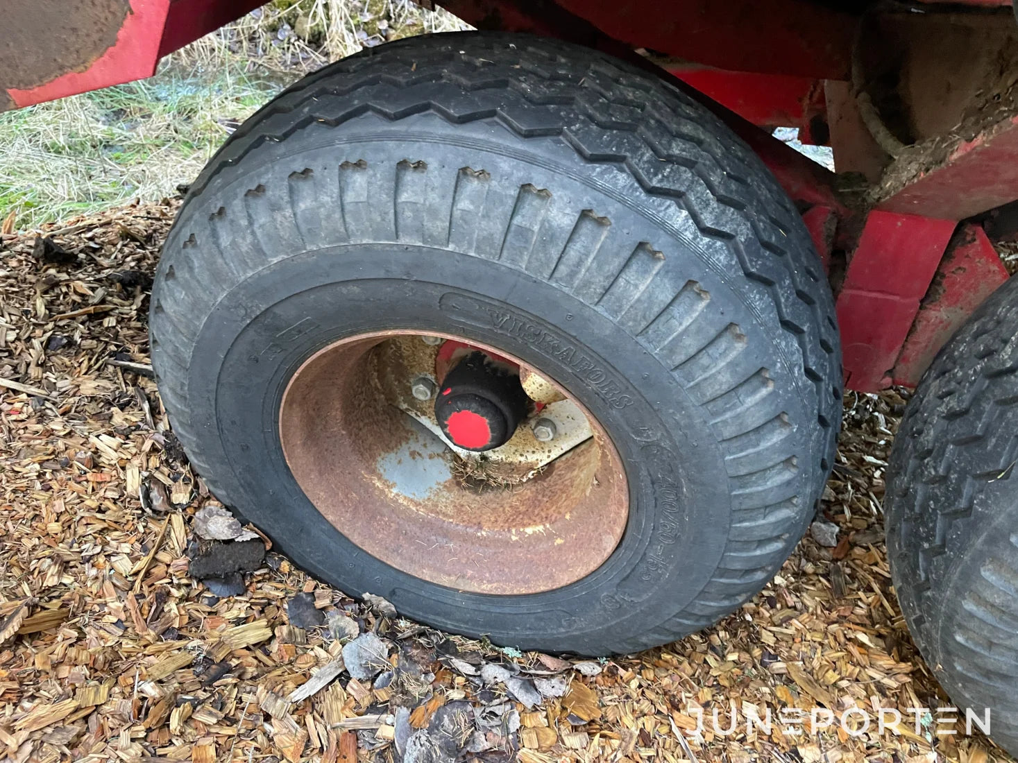 Stallgödselspridare Junkkari ESK 7500