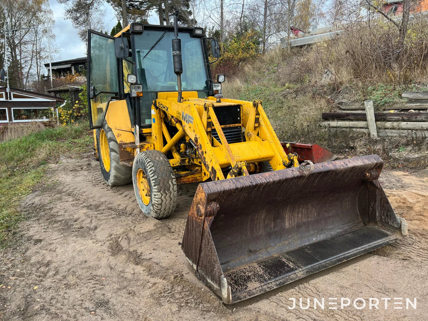 Traktorgrävare MF50HX Serie S